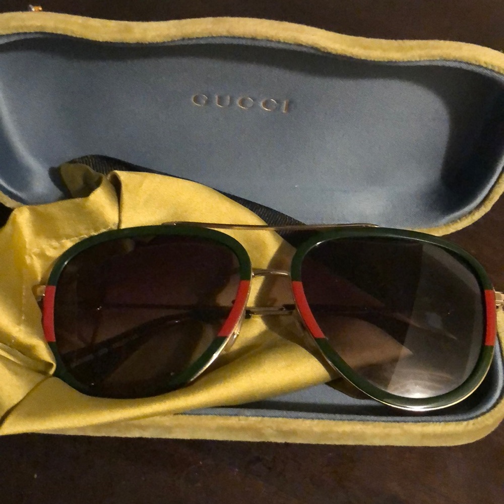 Authentic Gucci aviator sunglasses